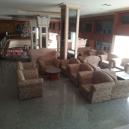 Grandpoint Hotel พิษณุโลก ภายนอก รูปภาพ